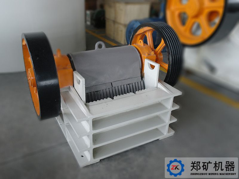 PE、PEX 系列顎式破碎機(jī)2.jpg